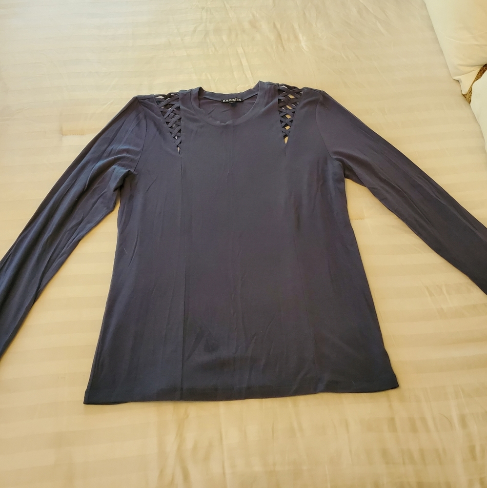 Express long sleeve top